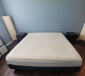 King Sleep Number C4 Bed Mattress, Base, and Remote