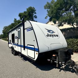 2019 Jayco Jay Feather Travel Trailer