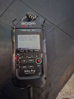 Zoom H4n Pro Handy Recorder