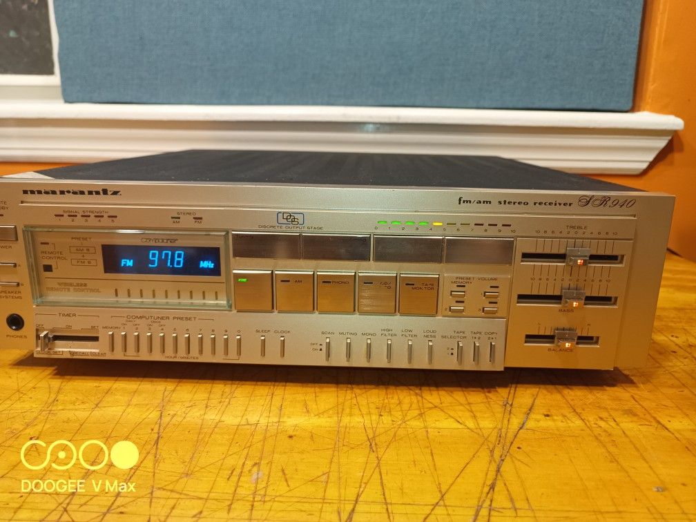 Marantz sr940Gold " champagne " Receiver Rare Vintage Audiophile