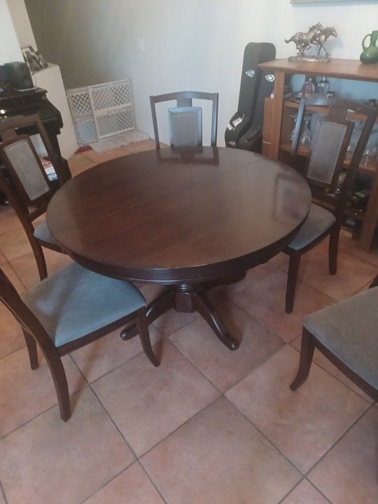 Dining Table Set