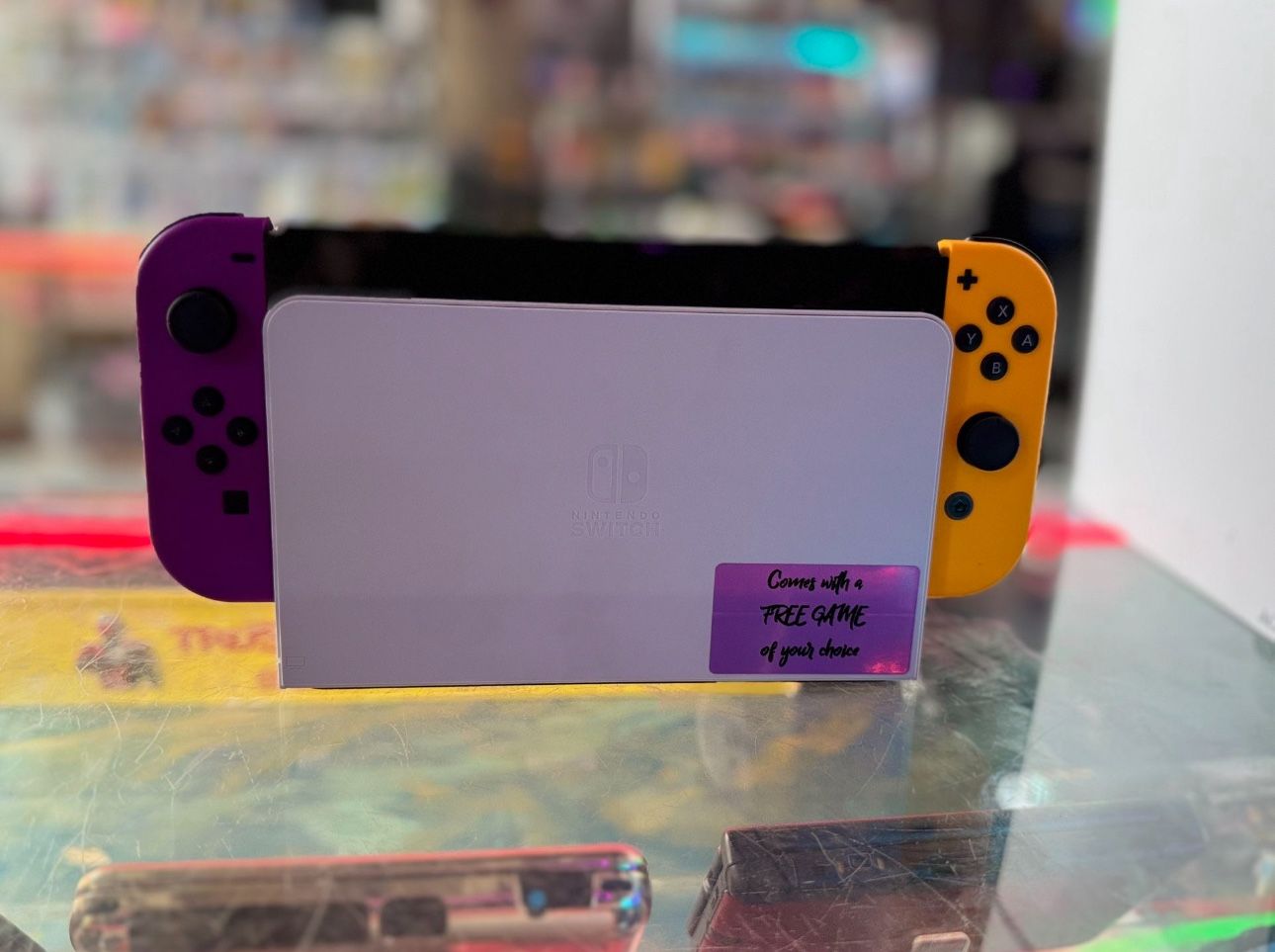 Nintendo Switch OLED *FREE FOR TRADE - INFO IN DESCRIPTION*
