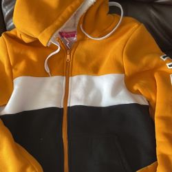 Sweater Medium New 