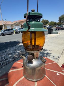 Vintage Colman 242B