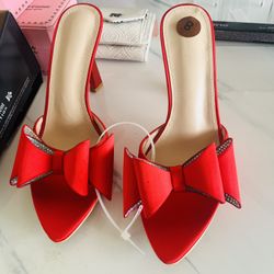 Low Heels Available In Sizes 7 - 8 - 9