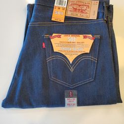 Levis 501 Jeans  Brand New 