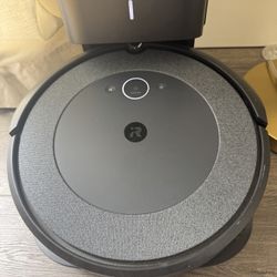 IRobot Roomba i3+ With Self Empty System