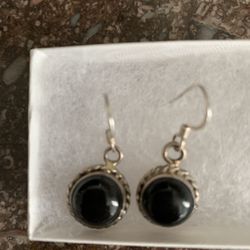 Sterling Silver And Onyx Earrings 