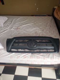 2005-2010 Toyota Tacoma Grill Black 2005-2010 Toyota Tacoma  Parilla negra