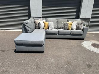 Sectional couch
