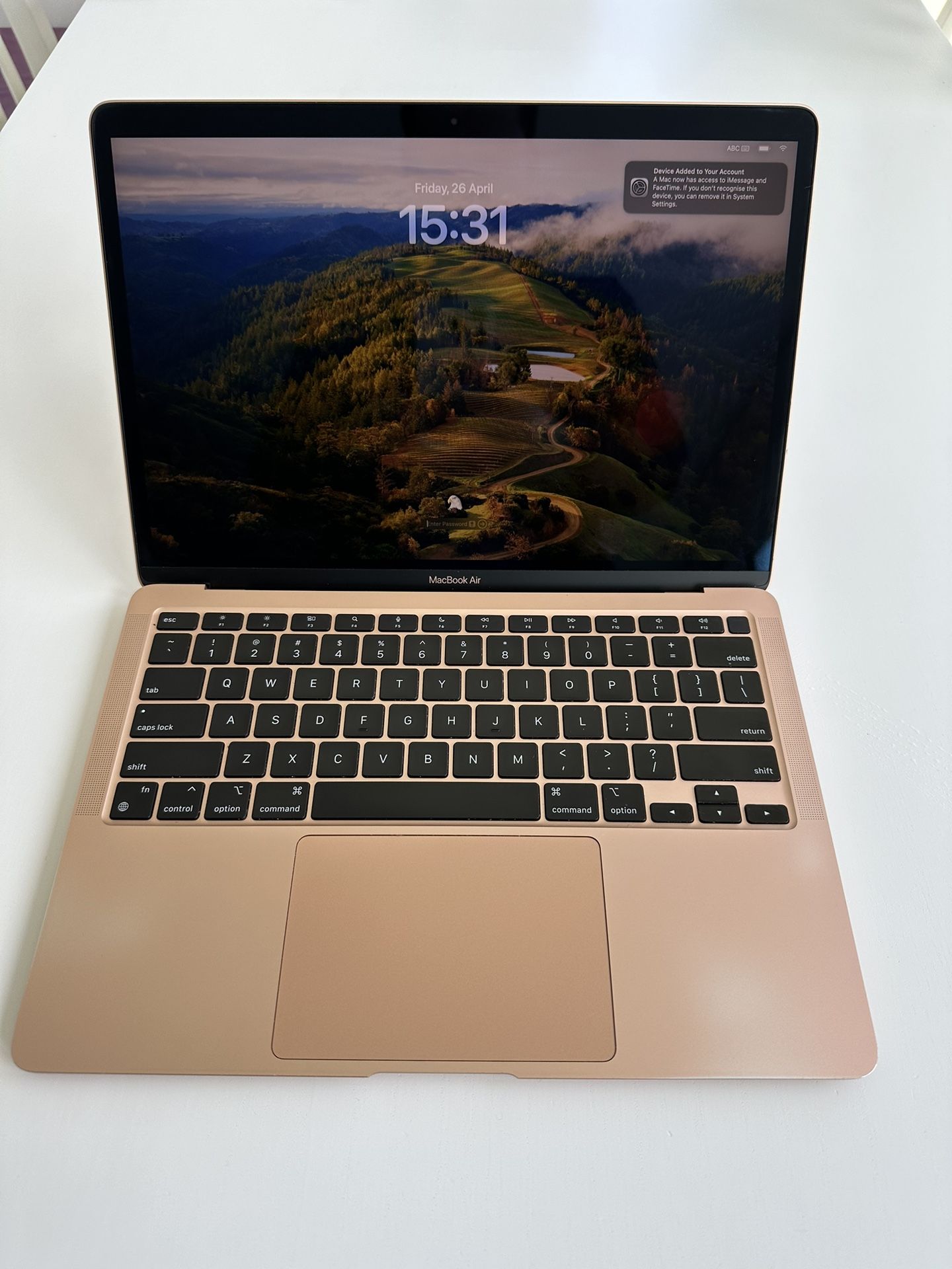 MacBook Air M1 2020 16gb RAM 512gb SSD