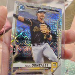 Pittsburgh Pirates Nick Gonzales '21 Bowman Chrome Mojo Refractor Rookie Baseball Card 