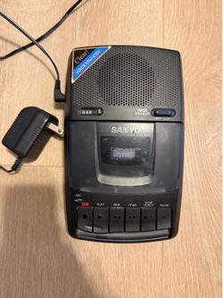 Sanyo TRC-SB1000 Cassette Tape Recorder Player Voice Xpander Tested Works AC Adapter
