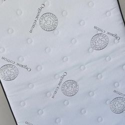 Royal Memory Foam Queen Size Set 