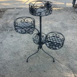 Metal Plant Stand 