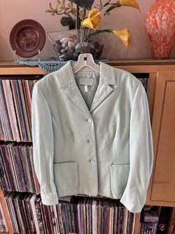 DRAMATIC PRICE DROP: VTG, NW/OT, PISTACHIO LAMBSKIN LEATHER SUIT JKT , ESCADA SPORT,42