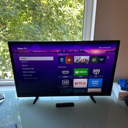 32 Inch Roku Smart TV