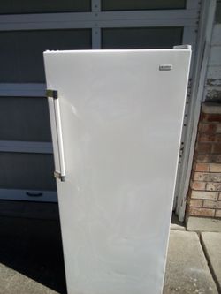 Kenmore fridge and freezer