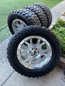 Ford f150 wheels 35x12.50R20