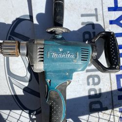 MAKITA DS4011 1/2" 8.5 AMP KEYED ELECTRIC HEAVY DUTY D-HANDLE DRILL