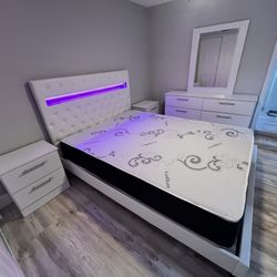 Brand New Bedroom Set with Mattress / Juego de Cuarto Nuevo con Colchón… Fast Delivery 🚚 