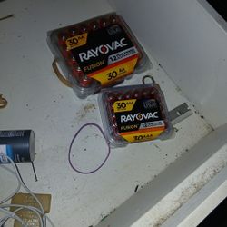 AA And AAA Batterys