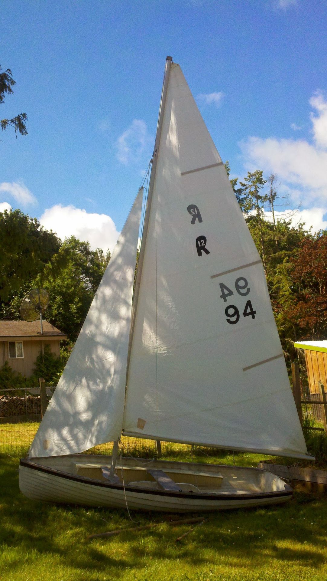 12’ ranger (1970’s) fiberglass sail boat