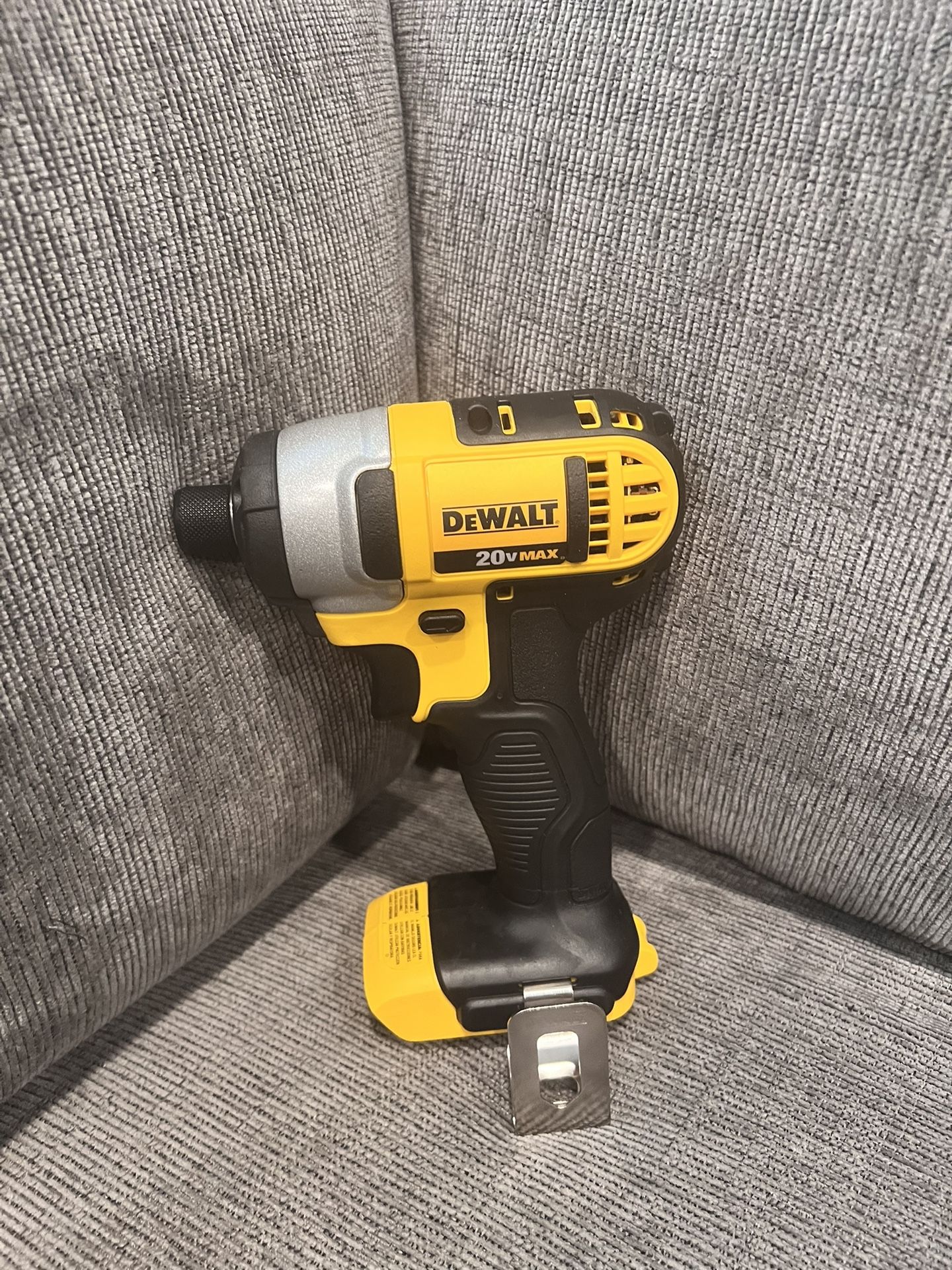 Dewalt Impact Driver DCF885 (Tool Only) Brand New 