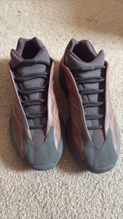 adidas Yeezy 700 V3 'Copper Fade'