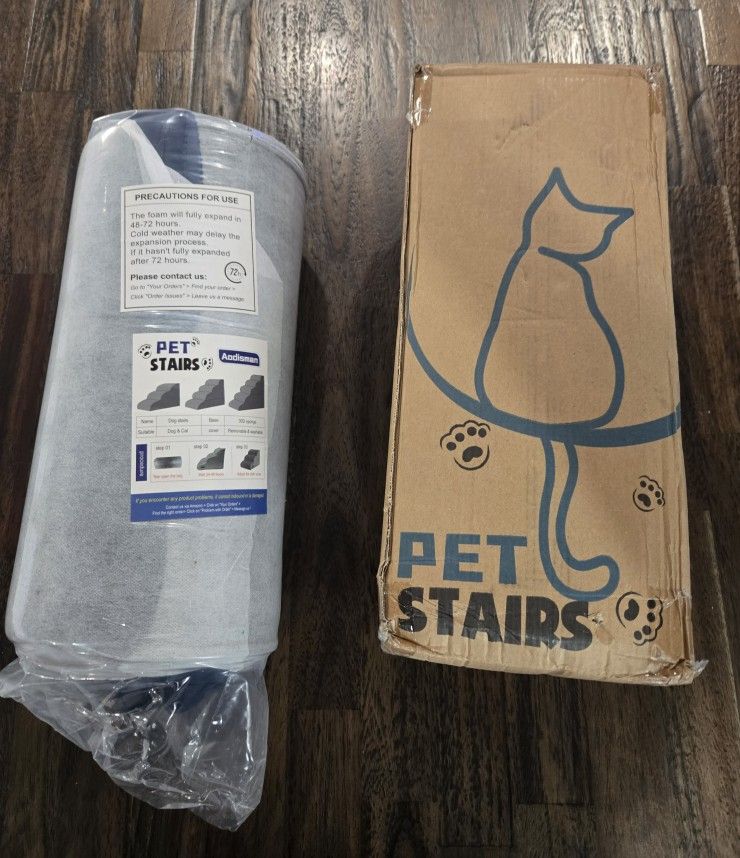 Factory Sealed 3-Step Pet Stairs