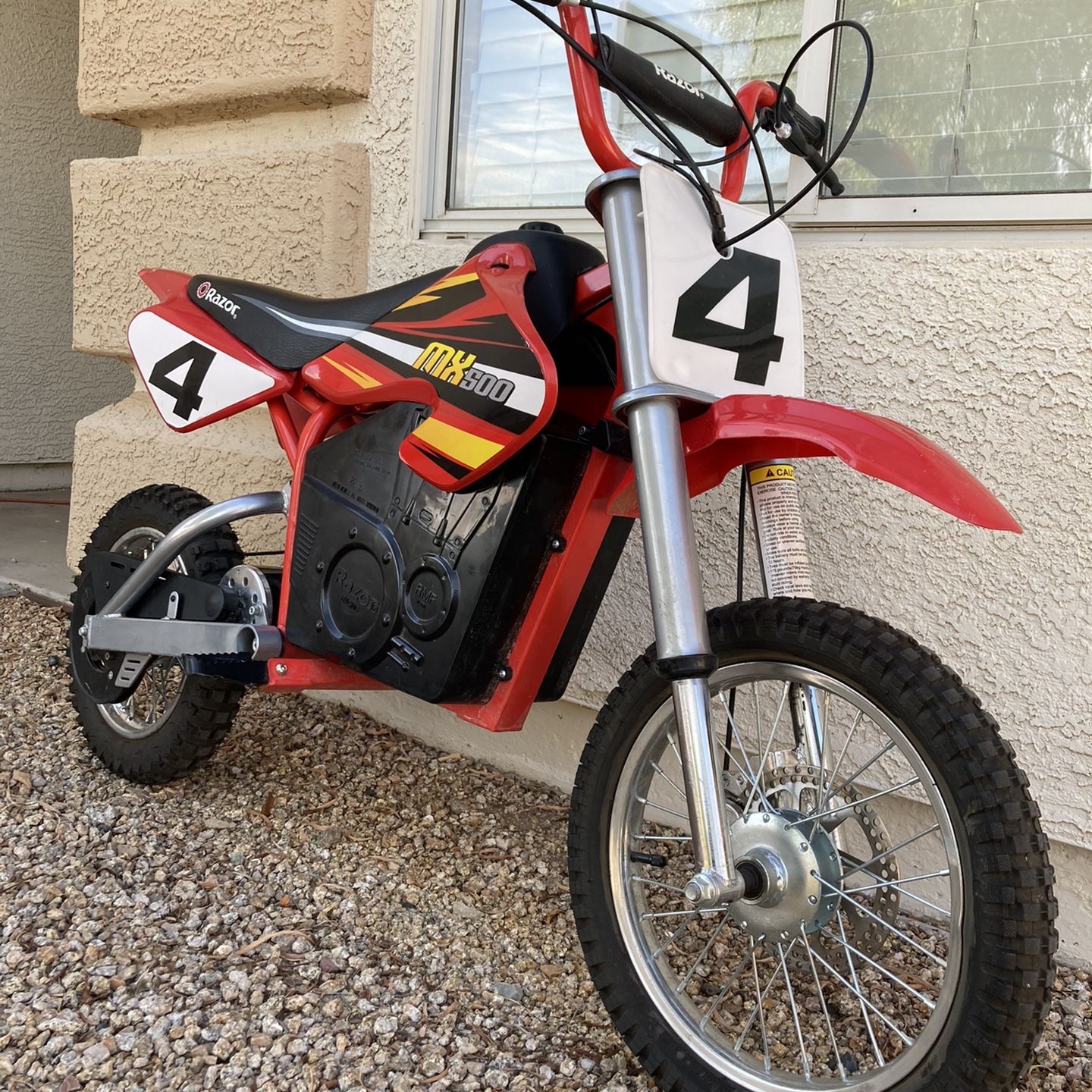 Razor MX500 Dirt Rocket Ride On HighTorque Electric Motorcycle Dirt