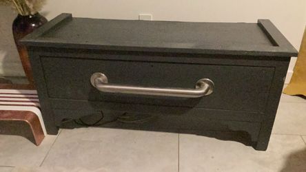 Rustic Industrial Entryway Bench