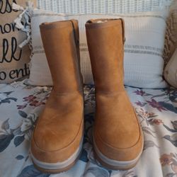UGG size 6