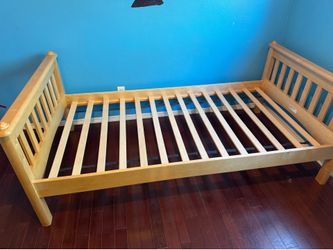 Solid maple wood twin bed