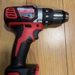New Milwaukee M18 Drill Driver 