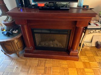 FREE Electric fireplace with heater FREE