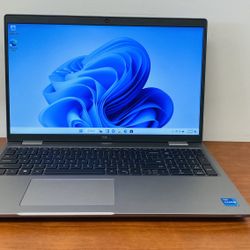 Dell Latitude 5520 11th Gen  15.6 Inch 512 GB SSD