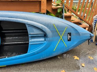 Quest Kayak with Paddle