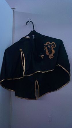 Black clover cloak