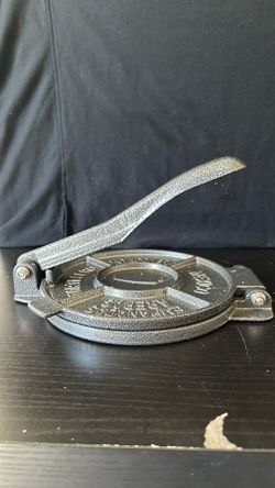 New Tortilla Empanadas Arepas Press Heavy duty solid press made in Mexico