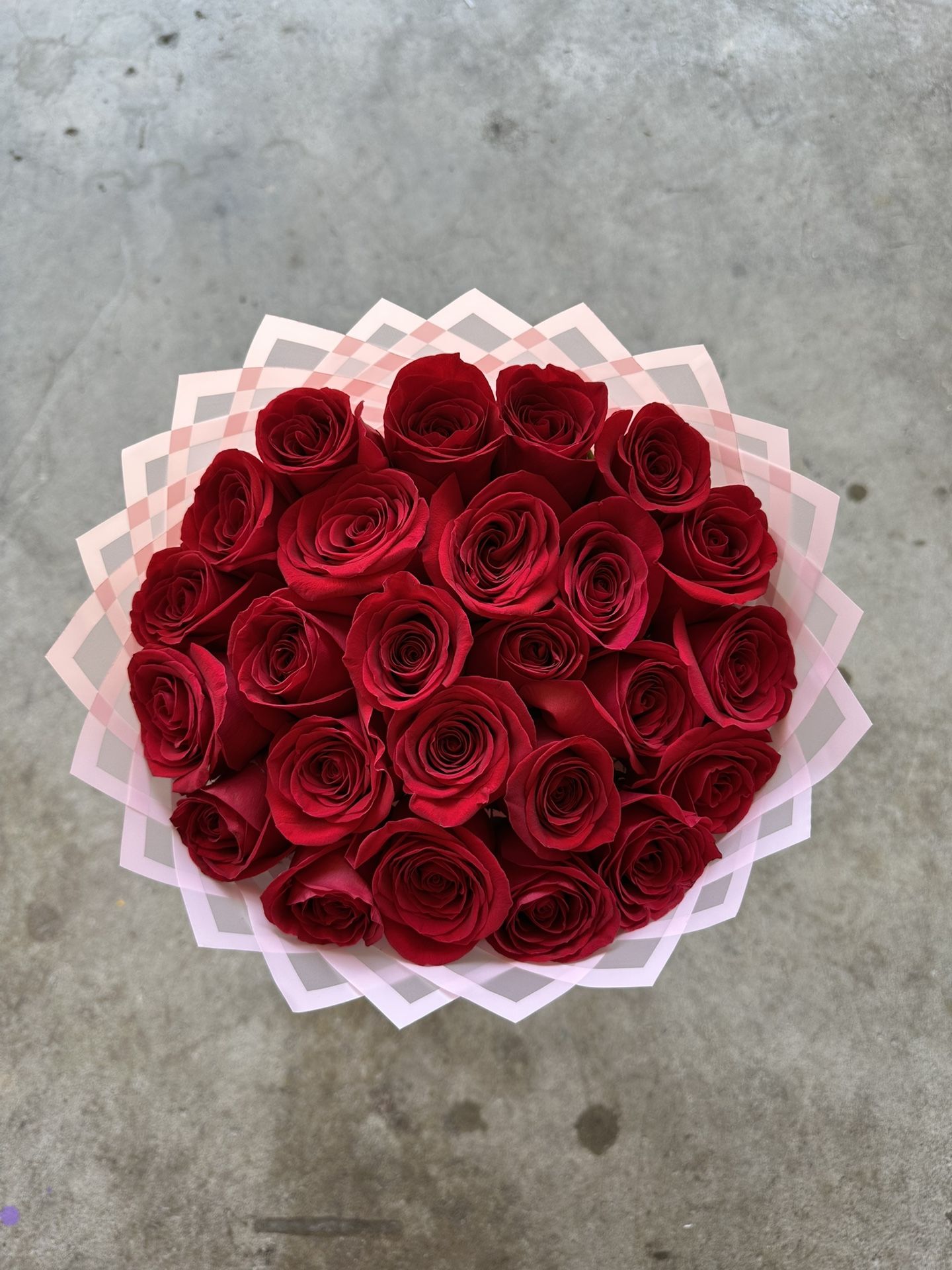 25 Red Roses Ready For Pickup