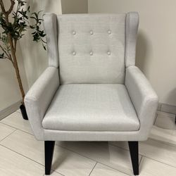 2 Off-white Chairs