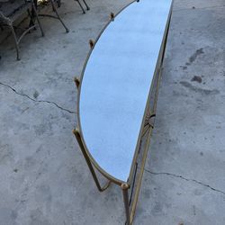 Elegant table