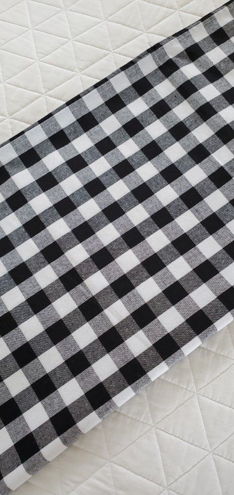 Black & White Buffalo Check Rectangle Tablecloth