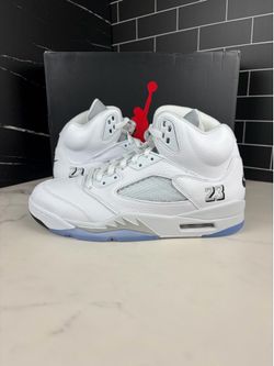 Ds Jordan 5 white metallics $210