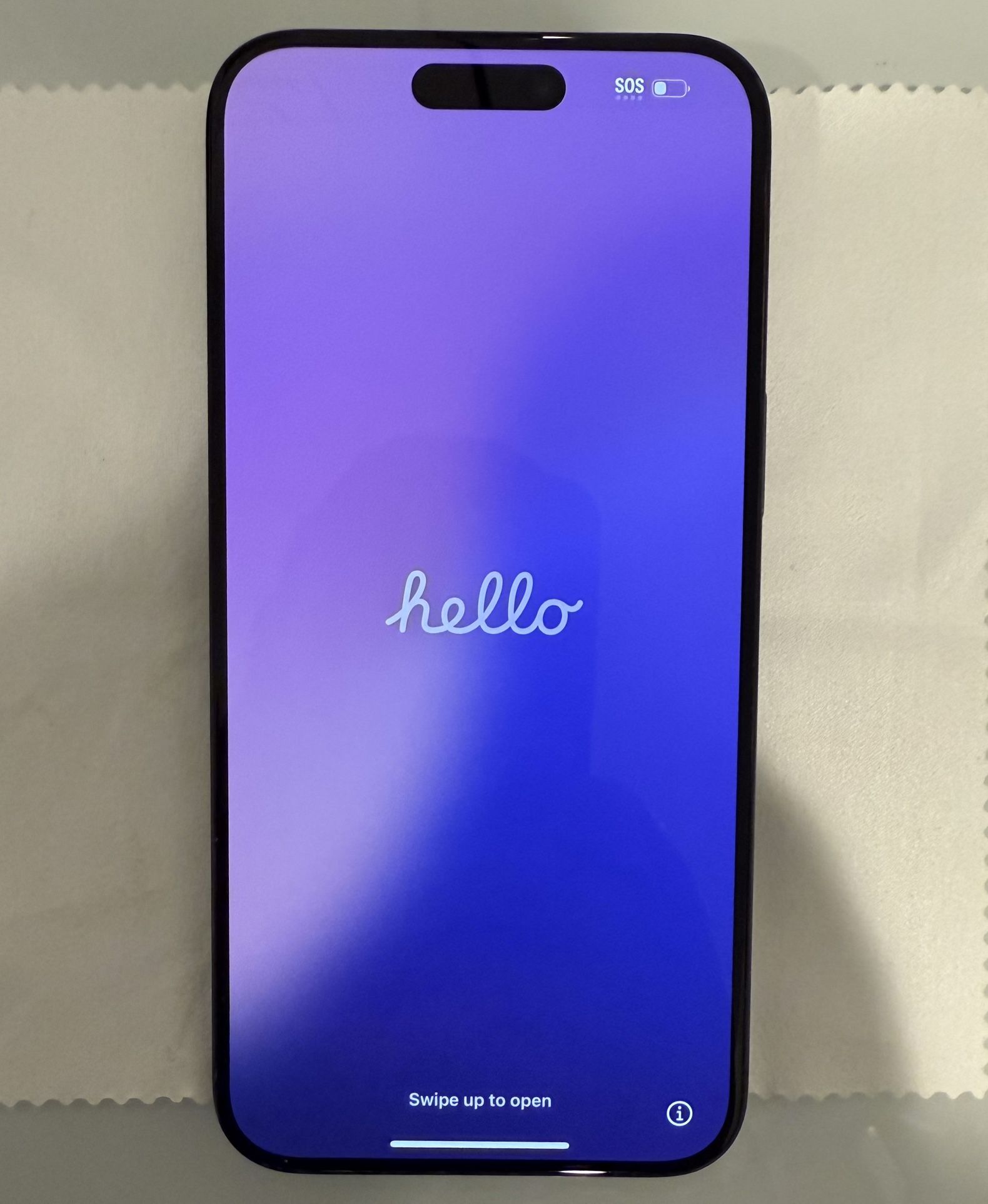 iPhone 15 PRO MAX