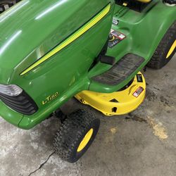 Riding lawn Mower- John Deere