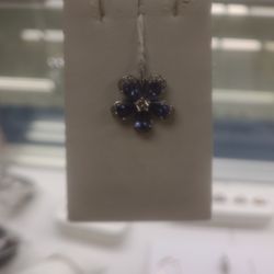 Diamond Flower Pendant 