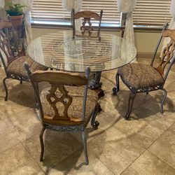 Luxury Breakfast Glass Table With Four Wide Chairs