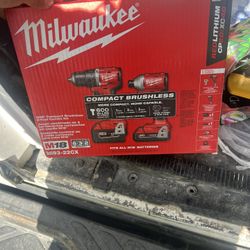 Milwaukee Drills 